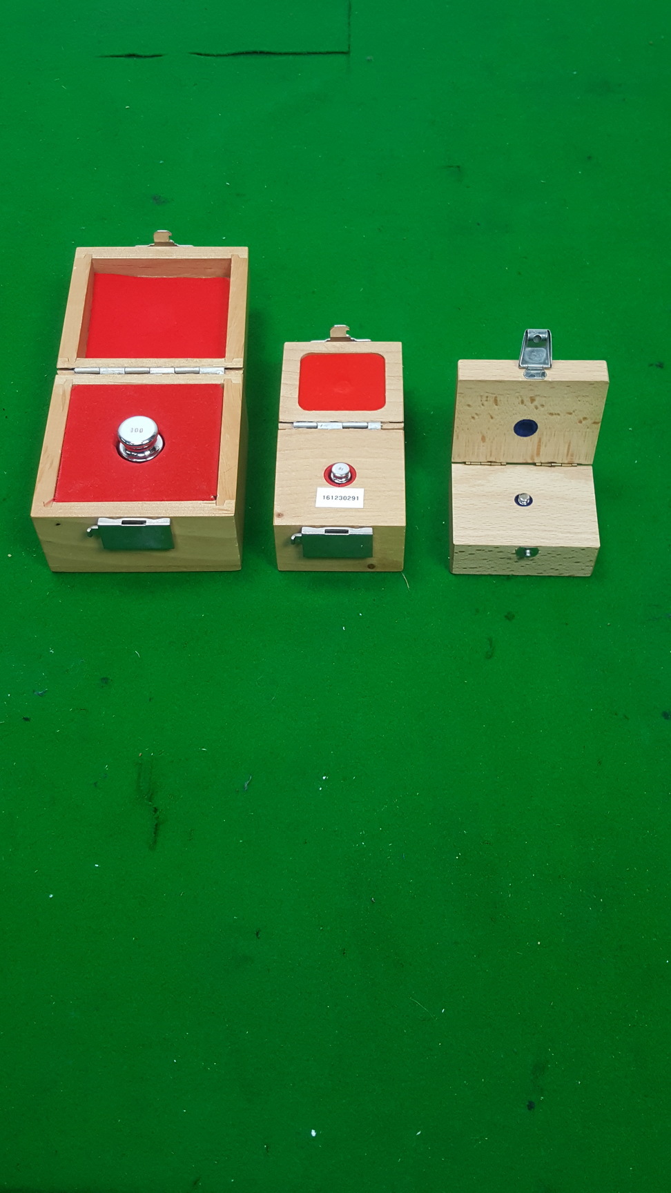 Image of OIML F1 (100G, 10G, 1G) Lab Calibration Weights Weighing Scales