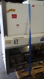 Thumbnail image of  Baker SterilGard II SG400-UK Class 2 Microbiological Safety Cabinet Biosafety