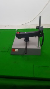 Thumbnail image of Pharmacia Biotech FRAC-100 Laboratory Fraction Collector