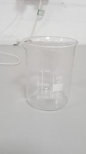 Thumbnail image of 180+ Lot Lab Glassware Chemistry Teaching 100ml 25ml Flasks Cylinders Beakers
