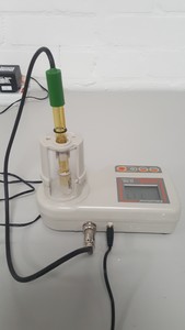 Thumbnail image of Hanna HI-208 Bench top pH meter with Built-in Magnetic Stirrer Lab
