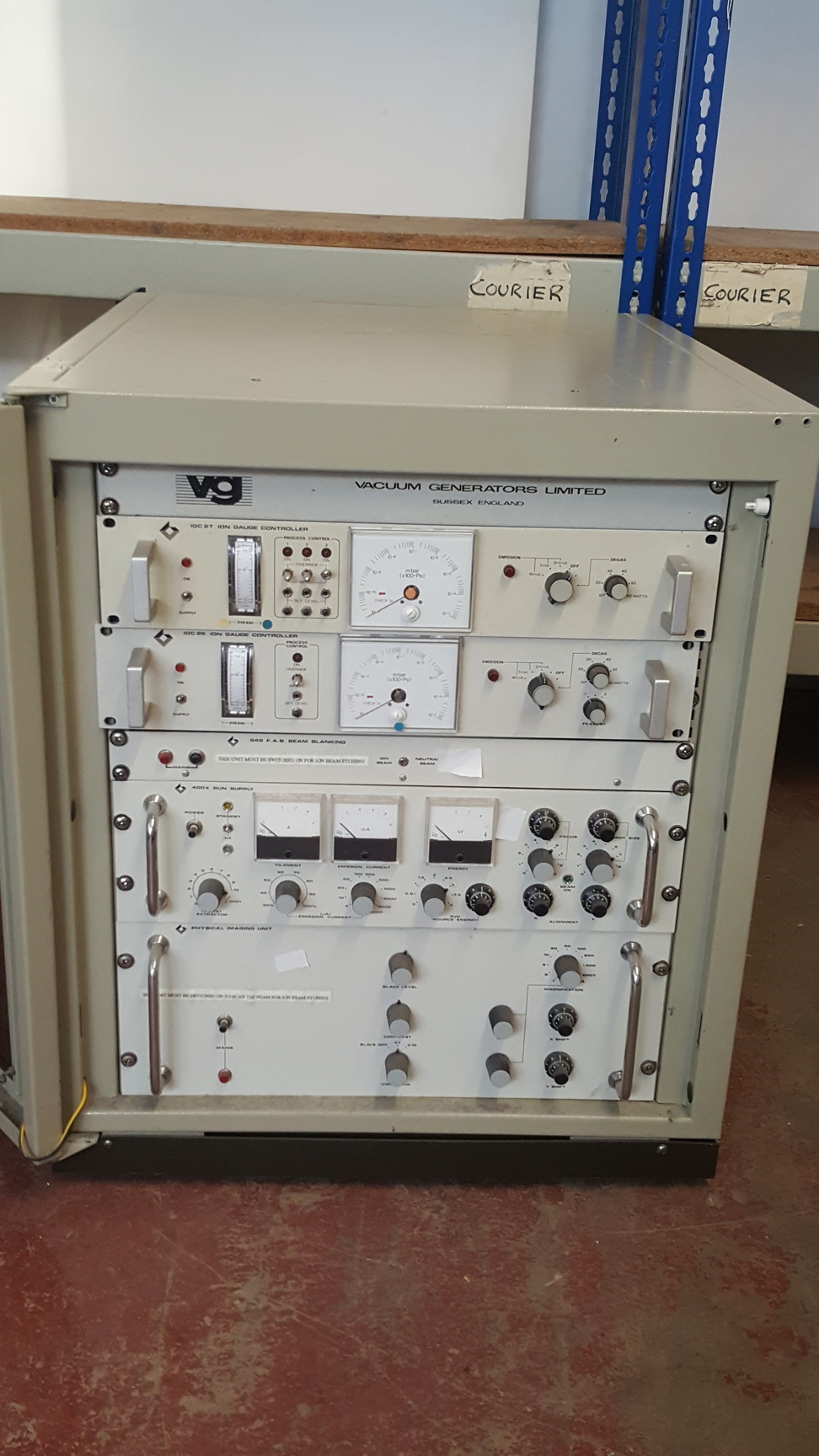 Image of Vacuum Generators IDC 26 / 27 Ion Gauge Controller, 400 Gun Supply, Lab
