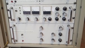 Thumbnail image of Vacuum Generators IDC 26 / 27 Ion Gauge Controller, 400 Gun Supply, Lab