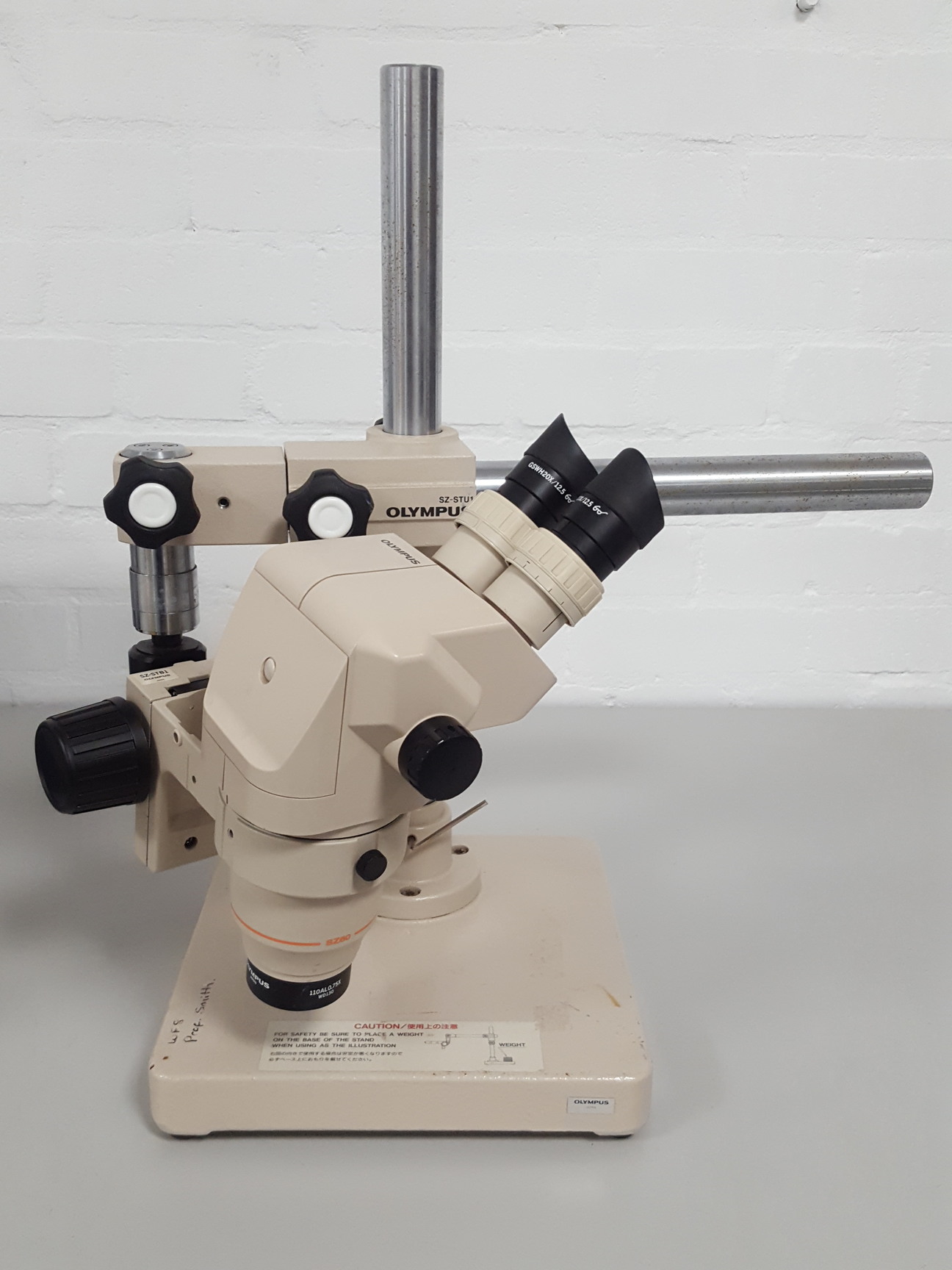 Olympus SZ STB1 + SZSTU1 Microscope with Boom Stand