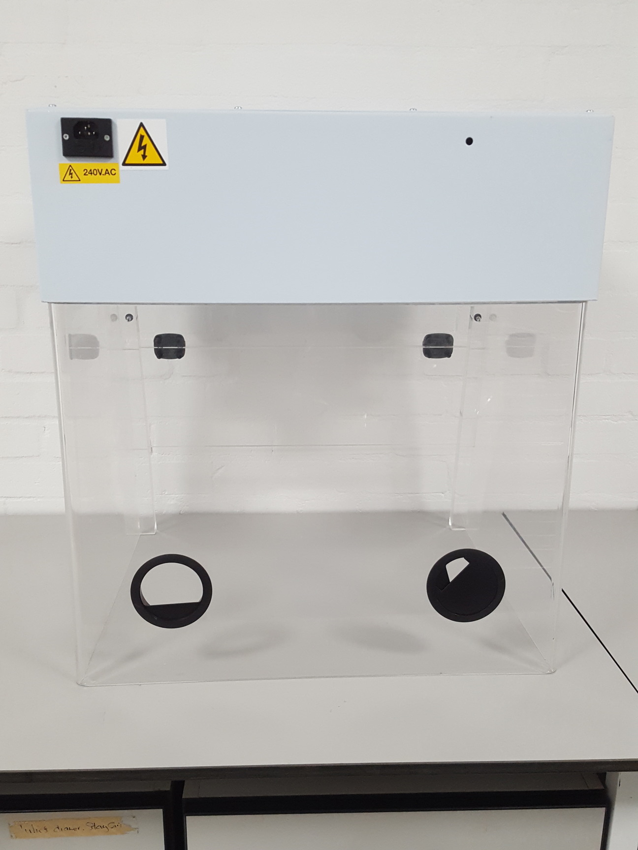 Image of Bigneat BPXD03 Weighing Station Laminar Flow Hood Benchtop