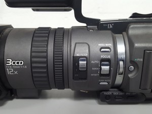 Thumbnail image of Sony DSR-PD150P PAL DVCAM 3CCD Digital Camcorder