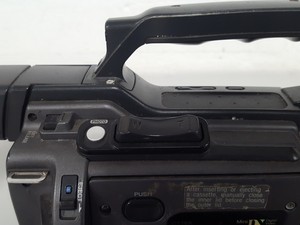 Thumbnail image of Sony DSR-PD150P PAL DVCAM 3CCD Digital Camcorder