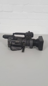 Thumbnail image of Sony DSR-PD170P PAL DVCAM 3CCD Digital Camcorder