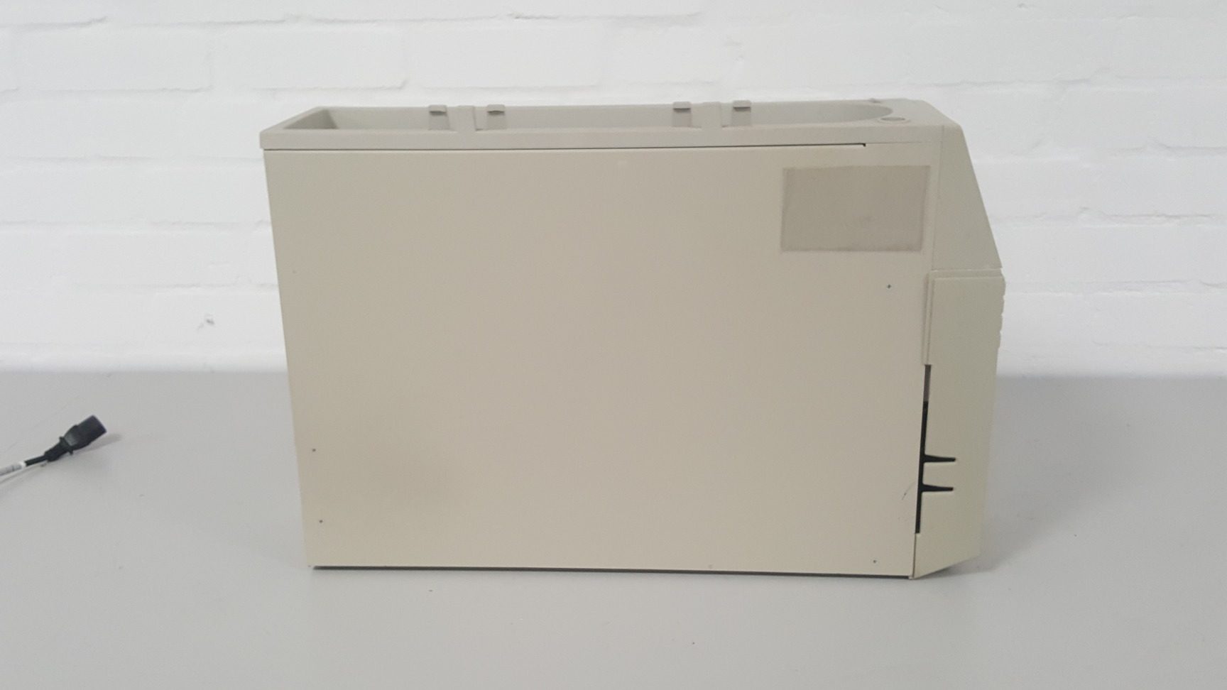 Image of Thermo Electron SpectraSystem SCM1000 Vacuum Membrane Degasser HPLC