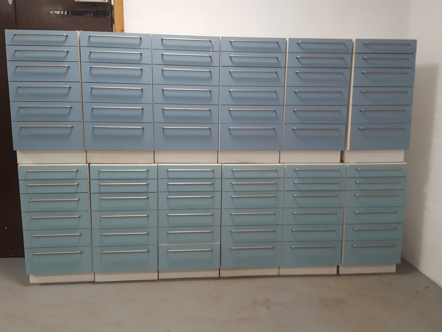 Image of Job Lot of 13 Lab Cupboards Laboratory Cabinets 6 Drawer Units + Single door