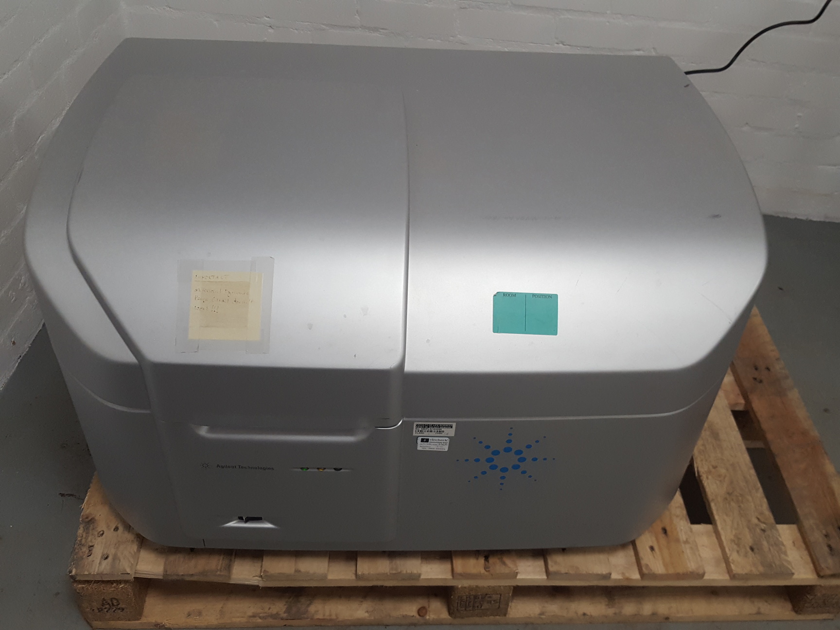 Image of Agilent Technologies G2505 B DNA Sequencing Micro Array Scanner