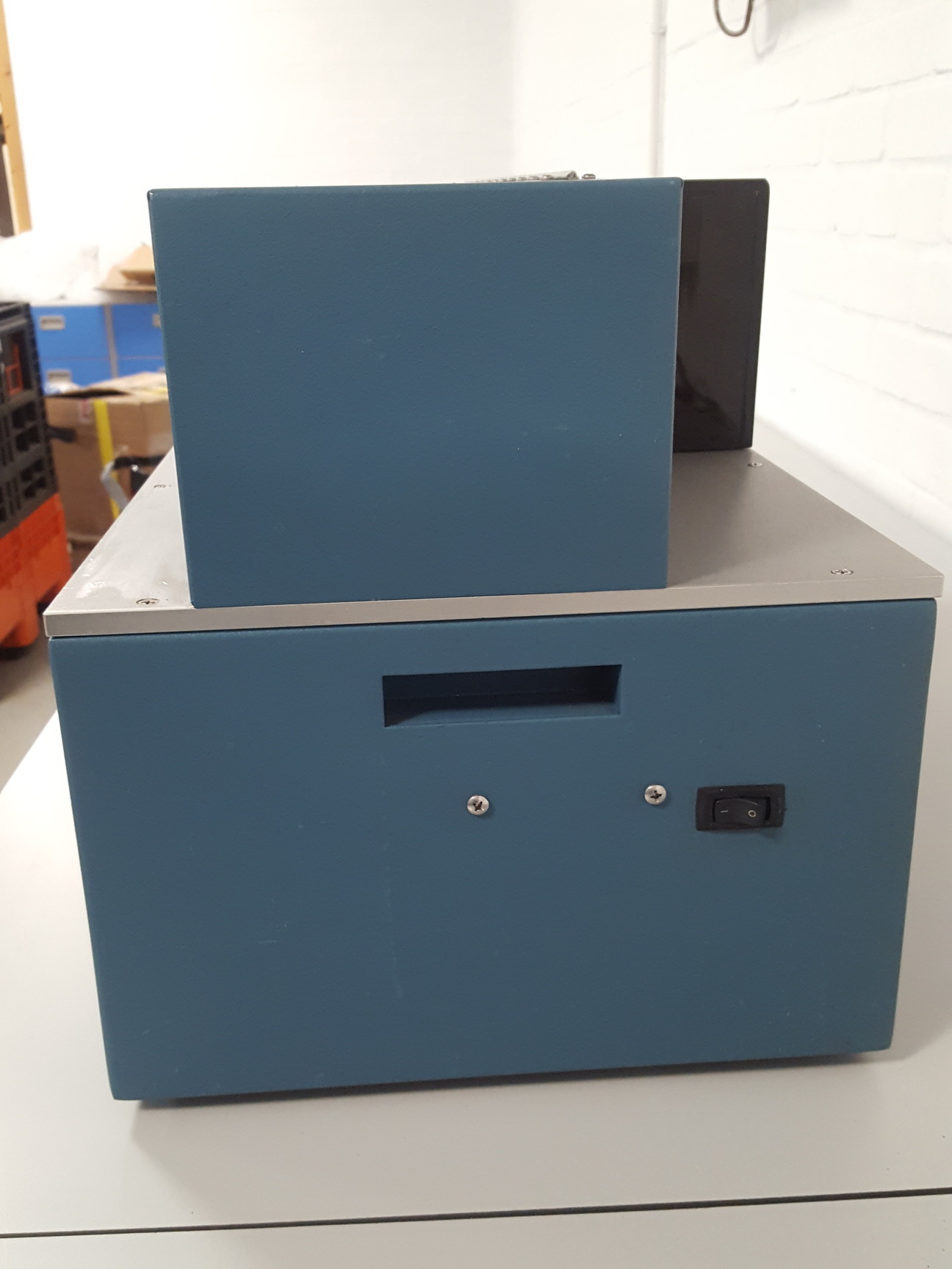 Image of Sutter P-2000 Laser-Based Micropipette Puller Intracell Spares Repair Lab