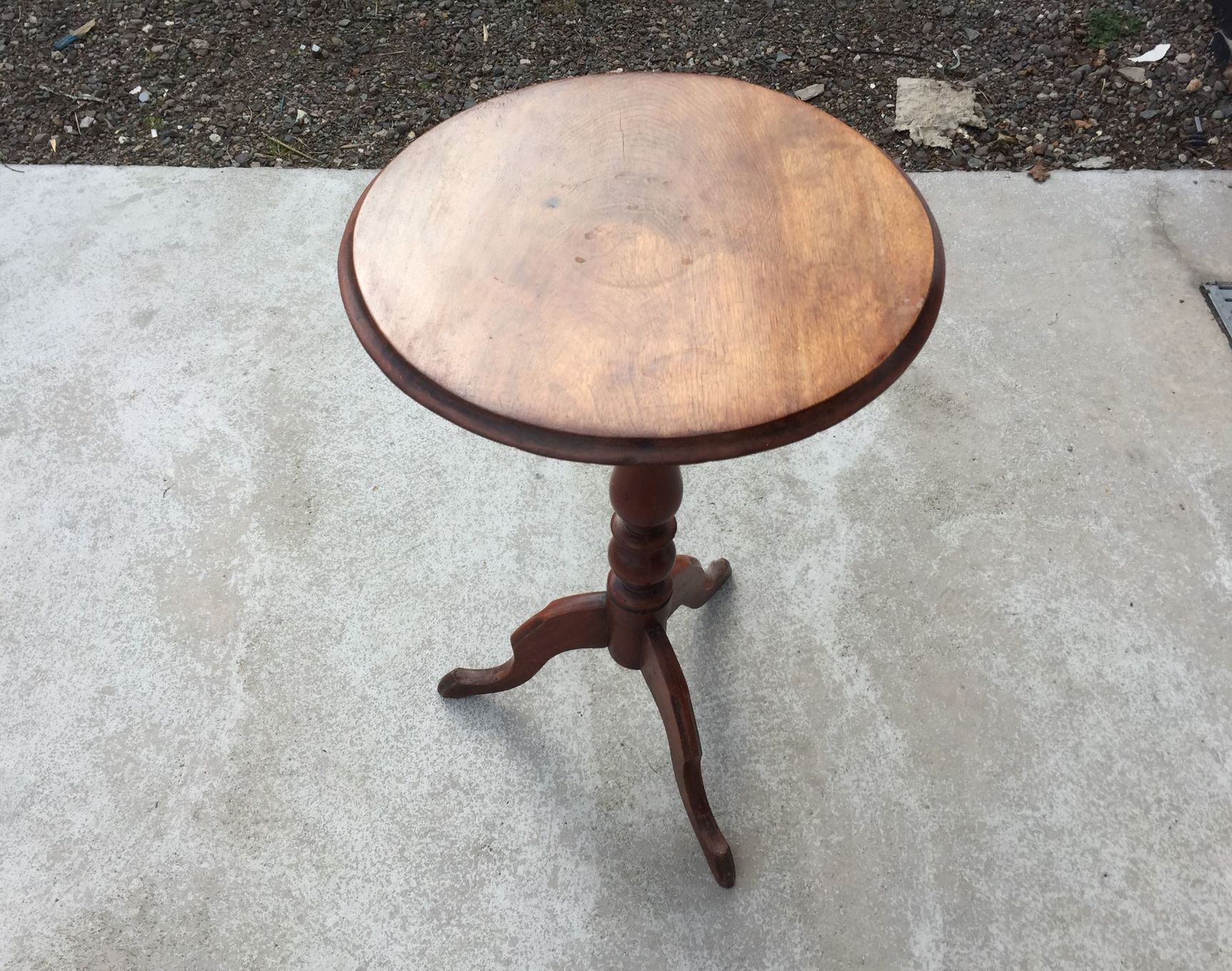 Image of Small Antique / Vintage Round Wooden Side Lamp Table Furniture