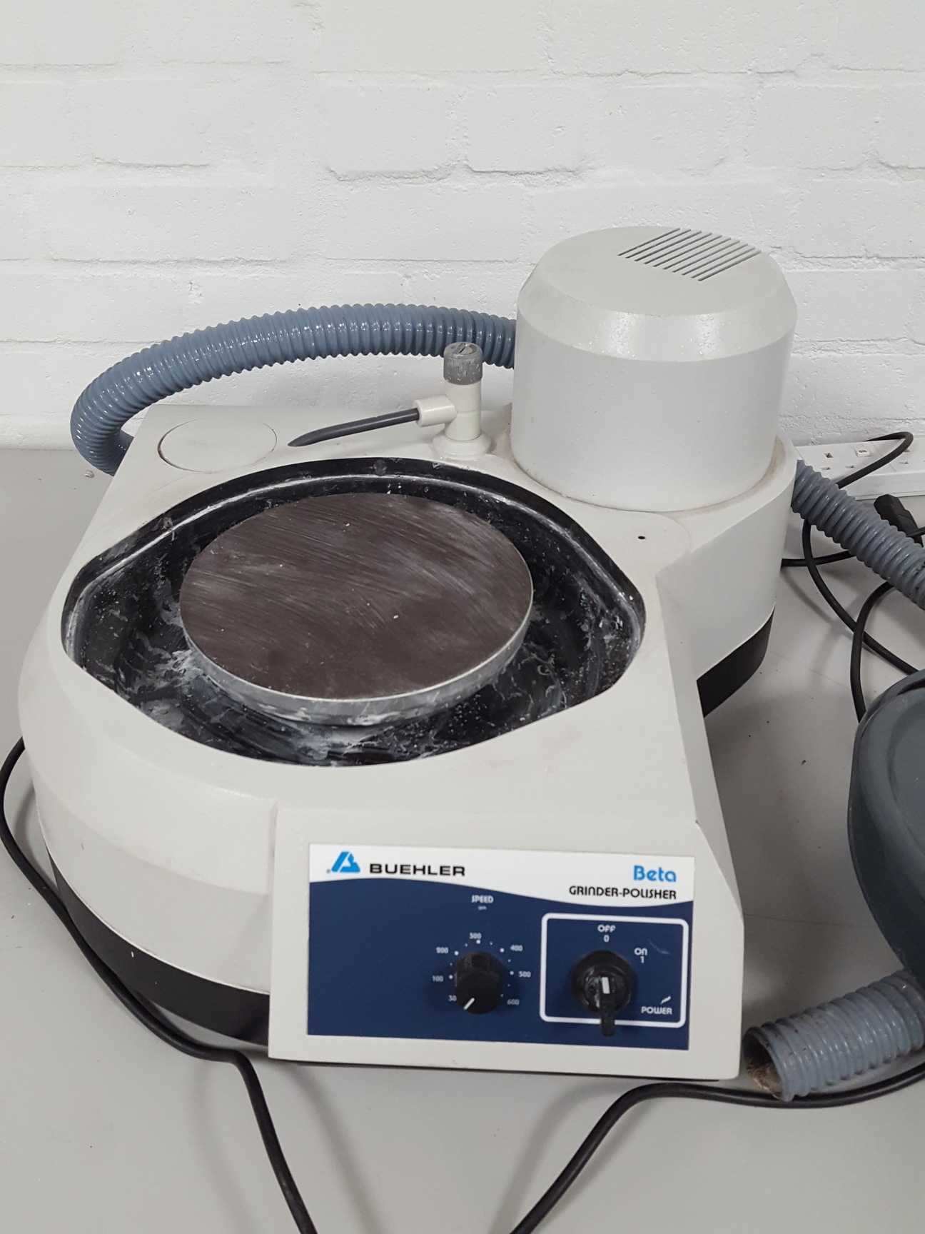 Image of Buehler Beta Grinder Polisher 49-5100-230 