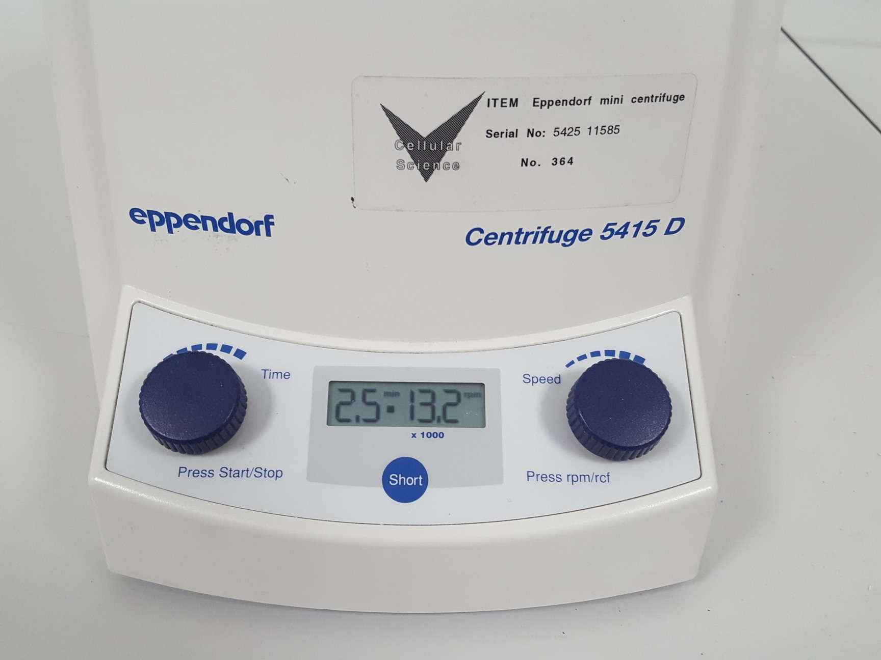 Image of Eppendorf 5415D Laboratory Centrifuge Lab 