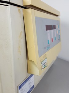 Thumbnail image of Heraeus Thermo Scientific Function Line Labofuge 400 Lab Centrifuge + 8172 Rotor