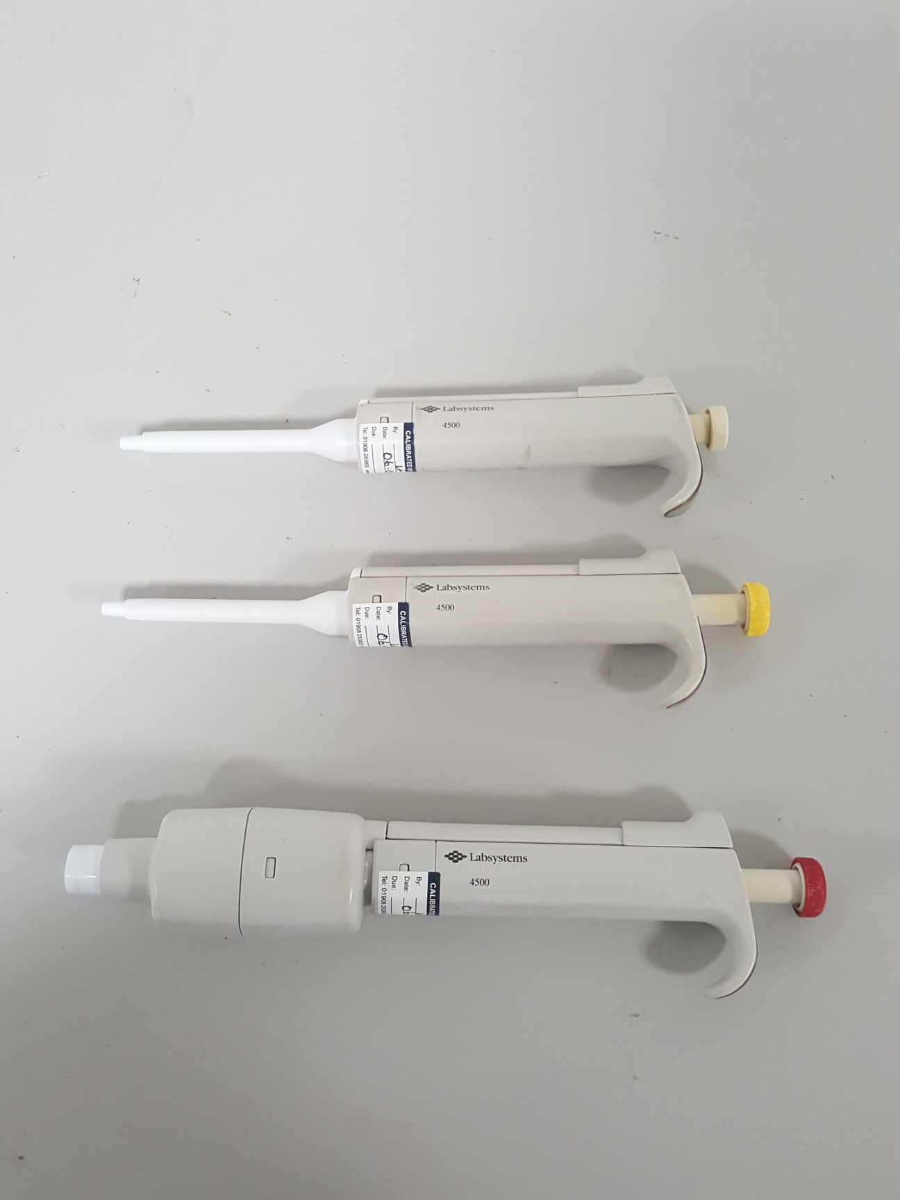 Image of Job lot 26 Lab Pipettes - Pipetman P10, P20, P100, Gilson, HTL, Finnpipette 