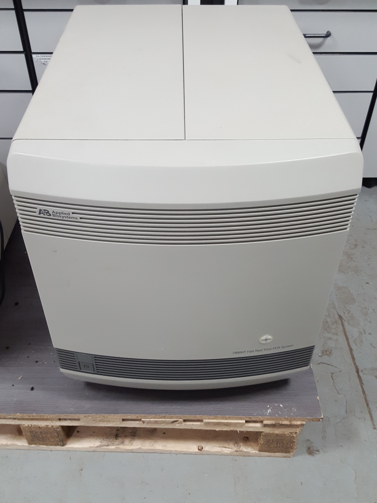 Image of Applied Biosystems 7900HT Fast Real-Time PCR System