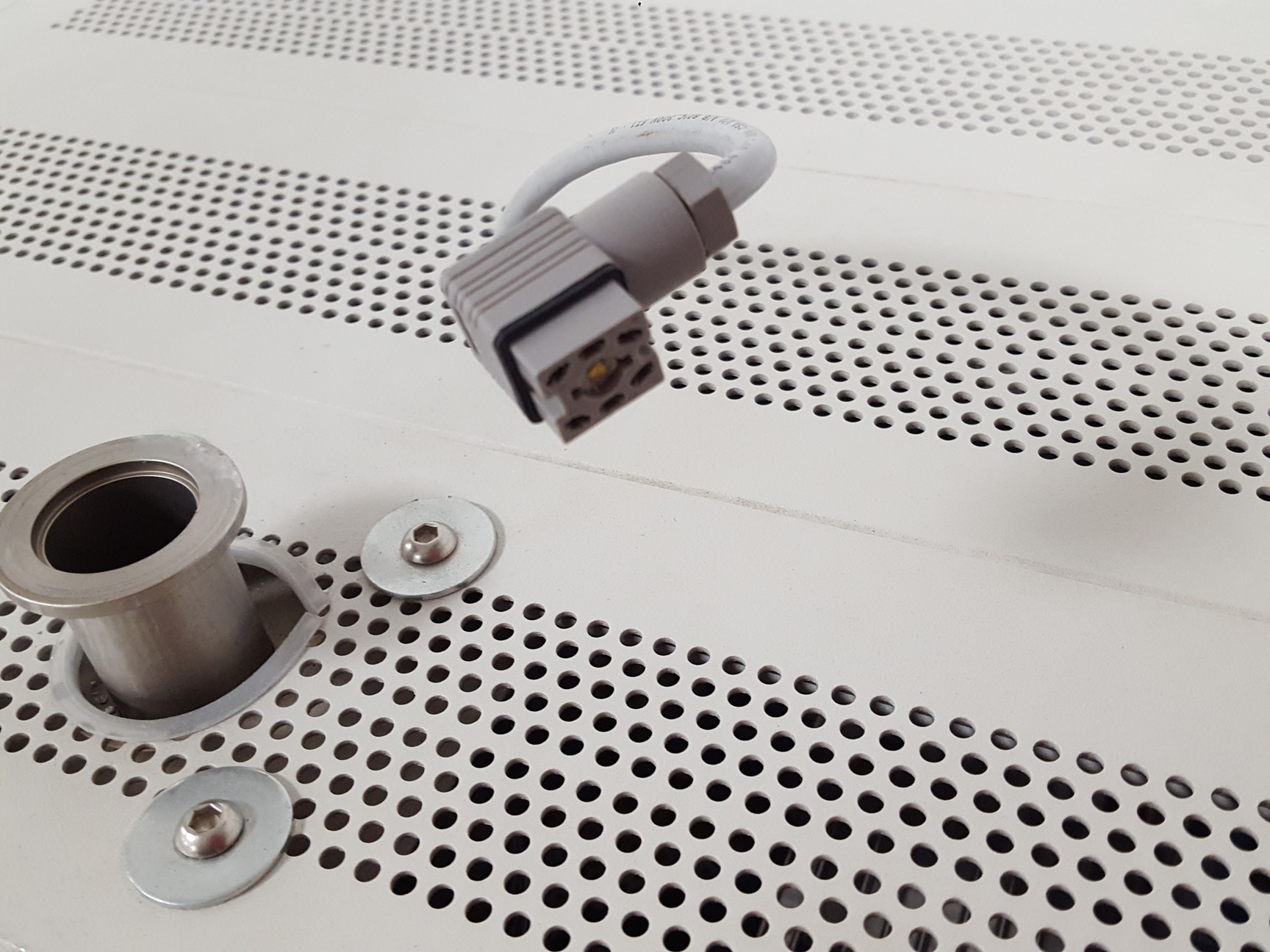 Image of West Technology Pumping Station, Alcatel ACC 1009, Edwards SP16K High Vacuum Lab