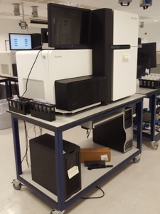 Thumbnail image of Illumina HiSeq 2000 Sequencing System with APC 2200XL UPS