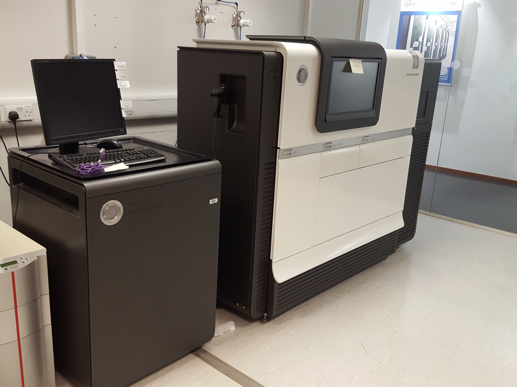 Pacbio Instrumentation Pacific Biosciences PacBio RS 2 II System DNA Sequencer Lab