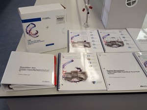 Thumbnail image of Applied Biosystems 7500 Fast Real-Time PCR System + Sequence Detection Software