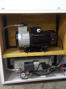 Thumbnail image of Jun-Air 400-5M 5 Litre Quiet Oil-less Air Compressor Lab