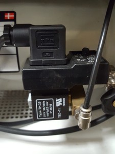 Thumbnail image of Jun-Air 400-5M 5 Litre Quiet Oil-less Air Compressor Lab