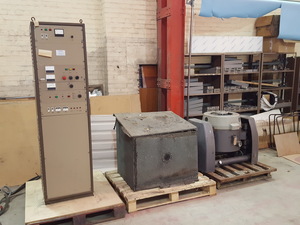 Thumbnail image of Derritron Vibrator Type VP 85 + Drive rack & Electronics Electrodynamic Lab