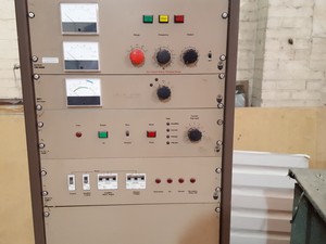 Thumbnail image of Derritron Vibrator Type VP 85 + Drive rack & Electronics Electrodynamic Lab