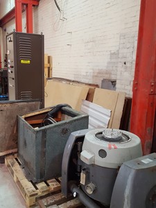 Thumbnail image of Derritron Vibrator Type VP 85 + Drive rack & Electronics Electrodynamic Lab