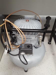 Thumbnail image of Biomek FX Hybrid Thermo Target Workstation With Jun-Air Compressor 6 Sarena Tank