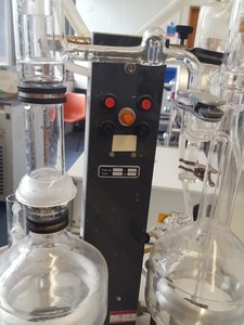 Thumbnail image of Dual Evaporatory / Distillation Lab System Glassware Feedwater / Coolwater