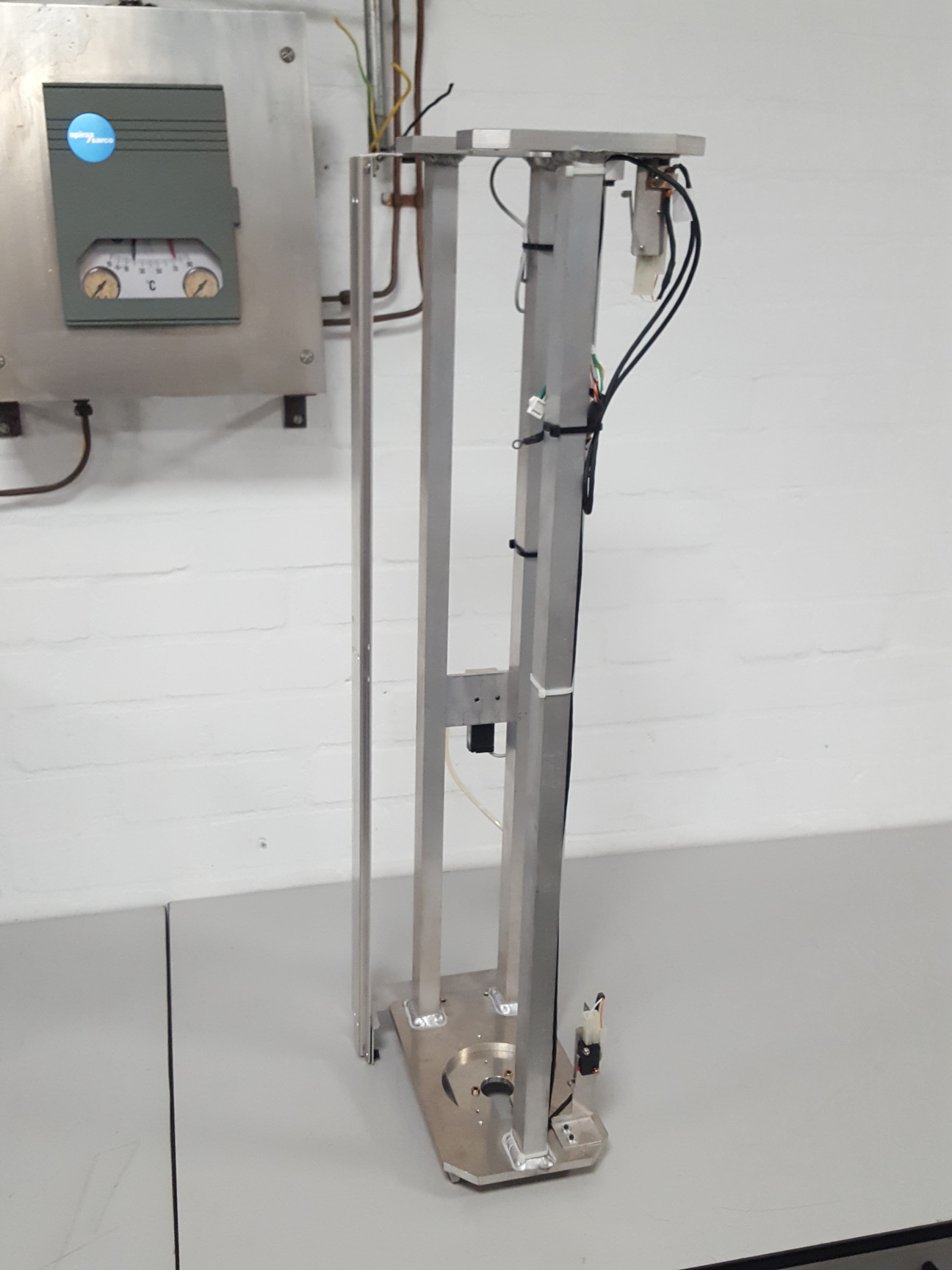 Image of Mitutoyo CRYSTA-Apex S 9106 Coordinate Measuring Machine