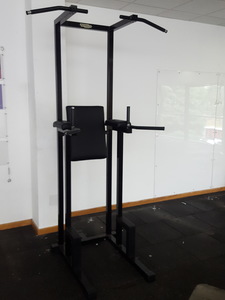 Thumbnail image of Technogym Pullup / Dip Captains Chair Combination Combinata Commercial Grade Gym