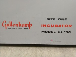 Thumbnail image of Gallenkamp Size 1 Incubator Model IH-150 Hotbox Laboratory Oven