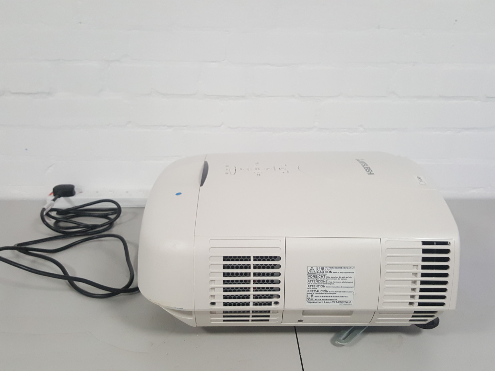 Image of Mitsubishi WD3300U DLP Multimedia Office Projector