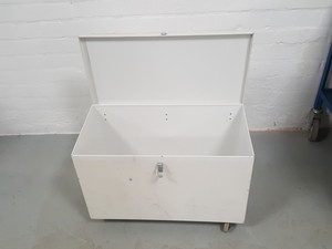 Thumbnail image of Single Door Laboratory Chemical / Flammable Materials Storage Cabinet White Lab