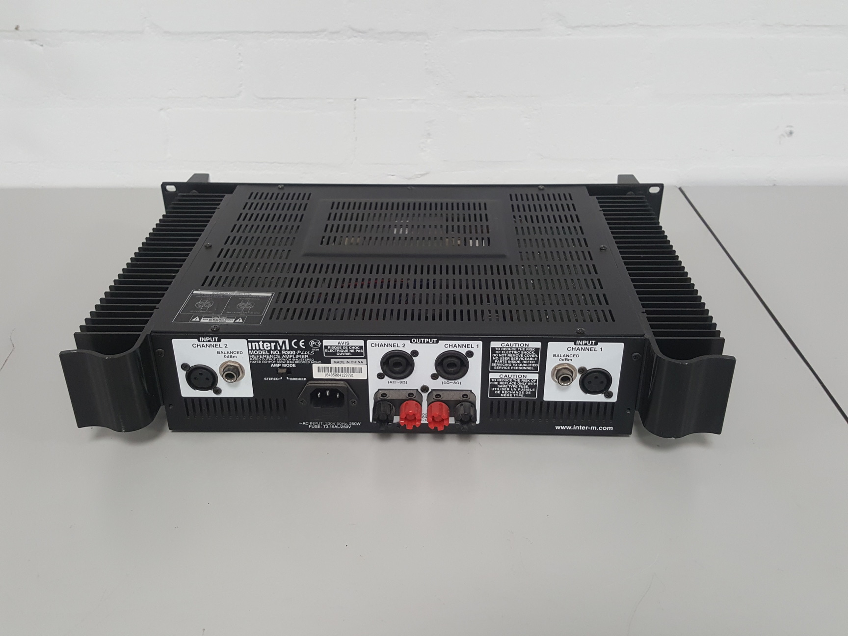Inter M R300 Inter-M R300 Plus Reference Power Amplifier
