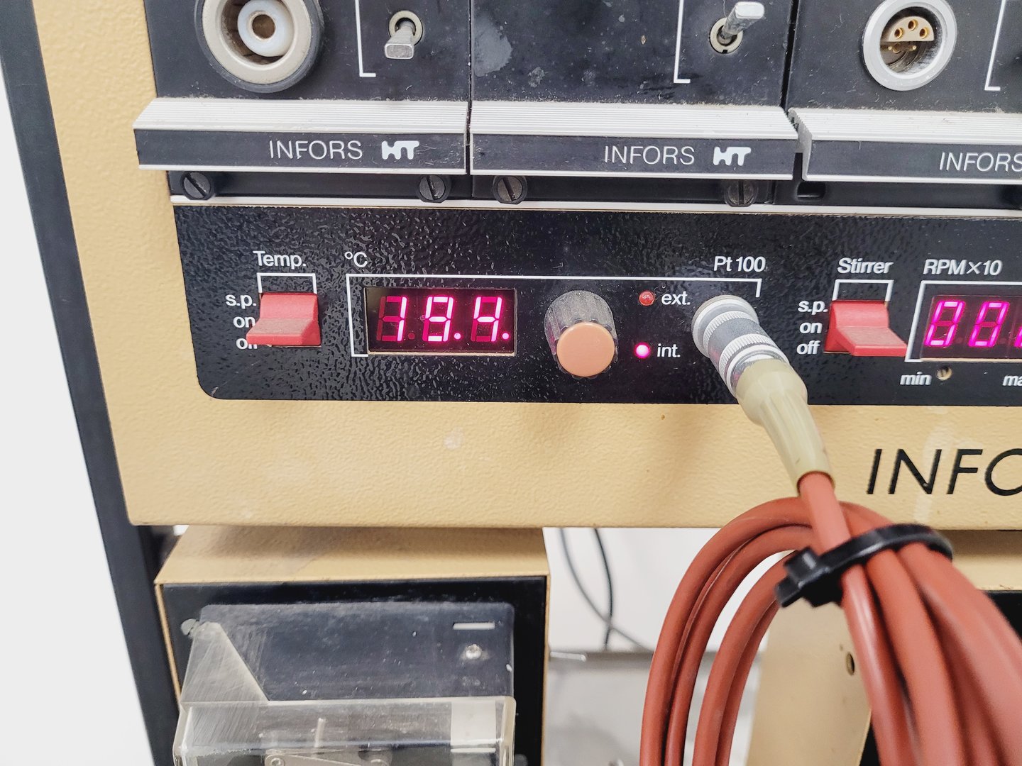 Image of Infors HT Type ISF-100 Fermentation Bioreaction System with Vessel Lab Faulty