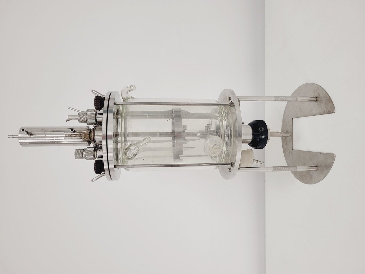 Image of Infors HT Type ISF-100 Fermentation Bioreaction System with Vessel Lab Faulty