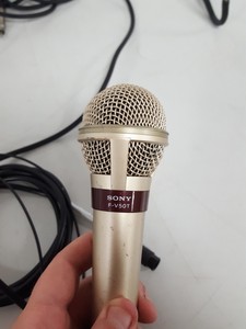 Thumbnail image of Set of 5 Wireless Microphones / Receivers Trantec Smartwireless
