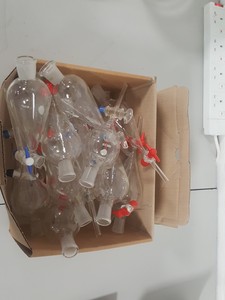 Thumbnail image of Job lot of Lab Glassware 50ml rb flasks, Round bottom & Flat Bottomed Flasks
