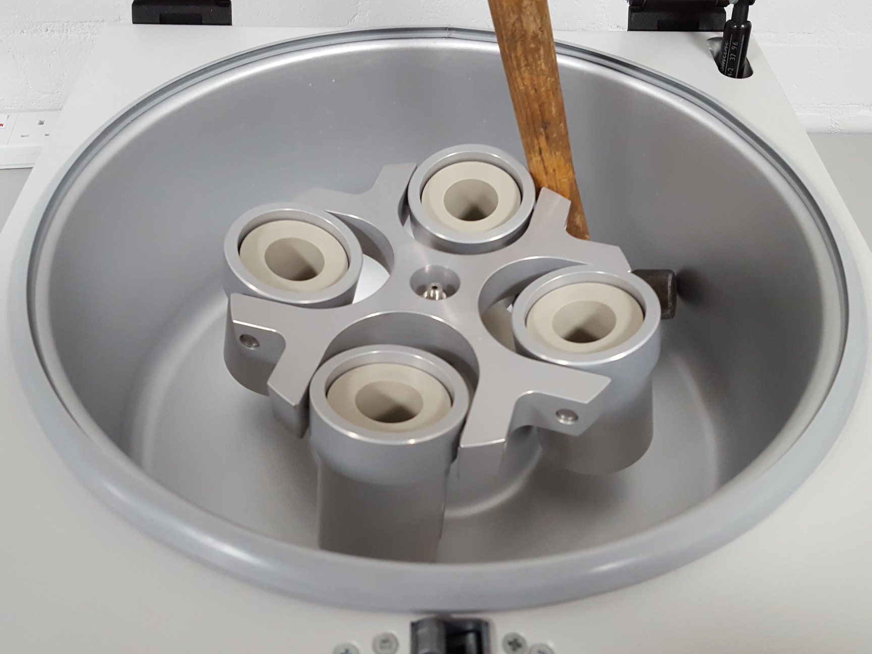 Image of Centurion Scientific 1040 Benchtop Lab Centrifuge + Bucket Rotor