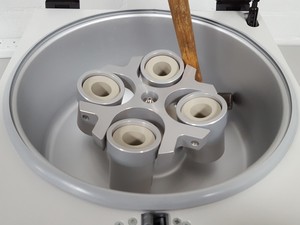 Thumbnail image of Centurion Scientific 1040 Benchtop Lab Centrifuge + Bucket Rotor