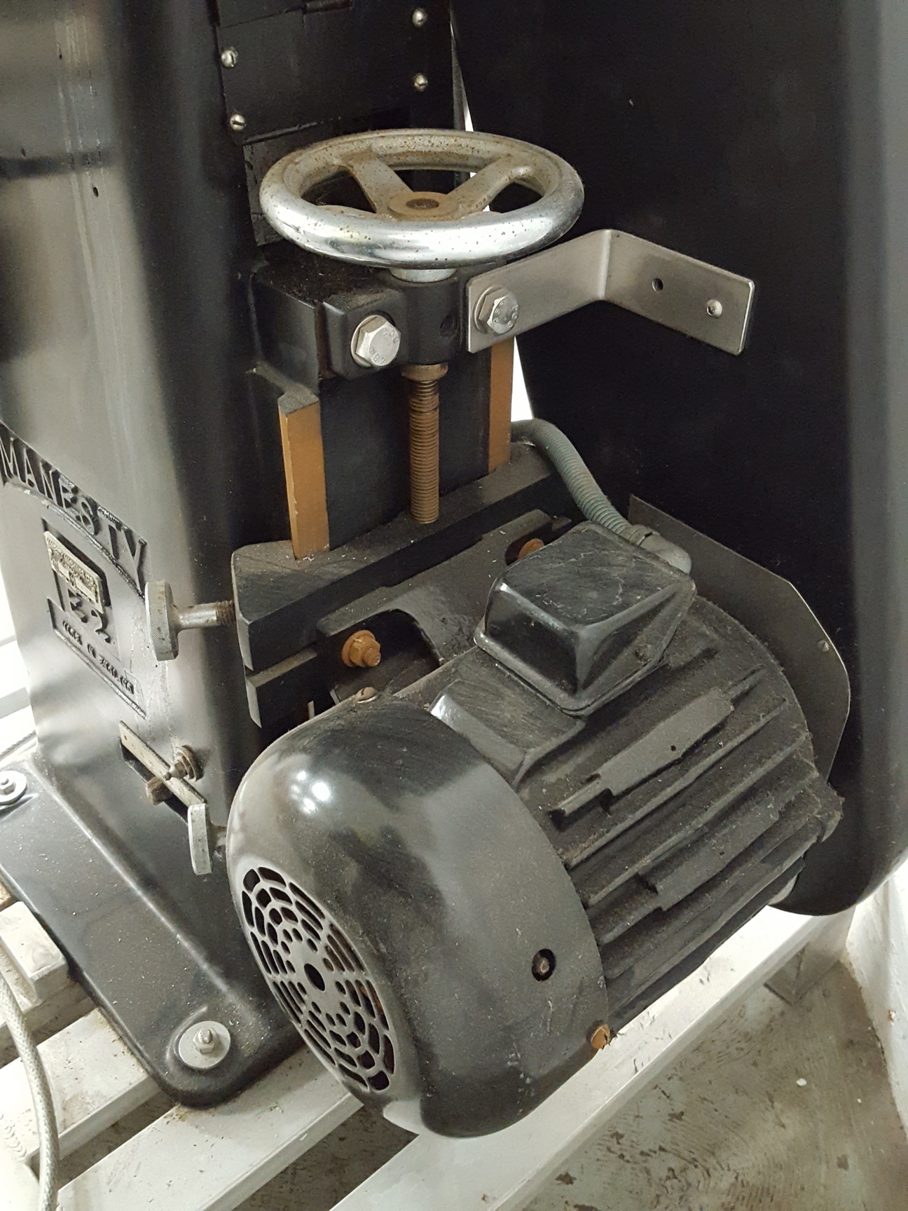 Image of Manesty E2 Single Punch Tablet Press Lab Workshop