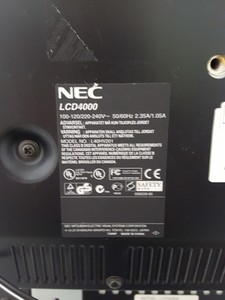 Thumbnail image of NEC LCD4000 40 LCD Monitor Flat Panel Display With SP3040 Speakers Teaching