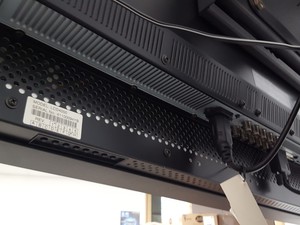 Thumbnail image of NEC LCD4000 40 LCD Monitor Flat Panel Display With SP3040 Speakers Teaching