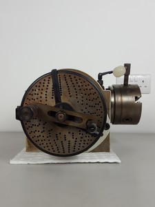 Thumbnail image of Hoffman Semi Universal Dividing Head and Tail Stock Lathe Accessories