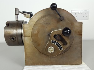 Thumbnail image of Hoffman Semi Universal Dividing Head and Tail Stock Lathe Accessories
